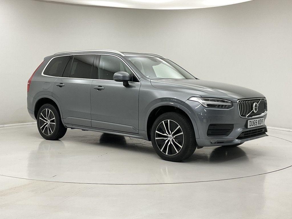Grey Volvo XC90
