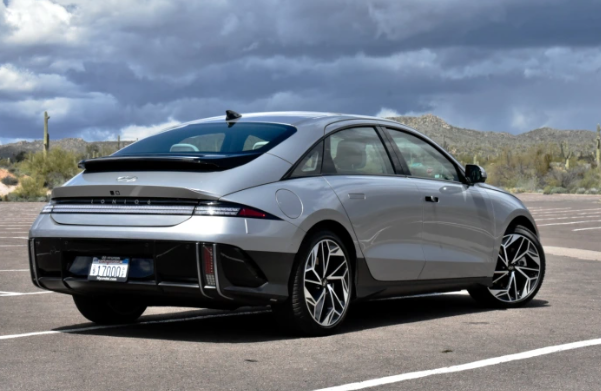 Silver Ioniq 6