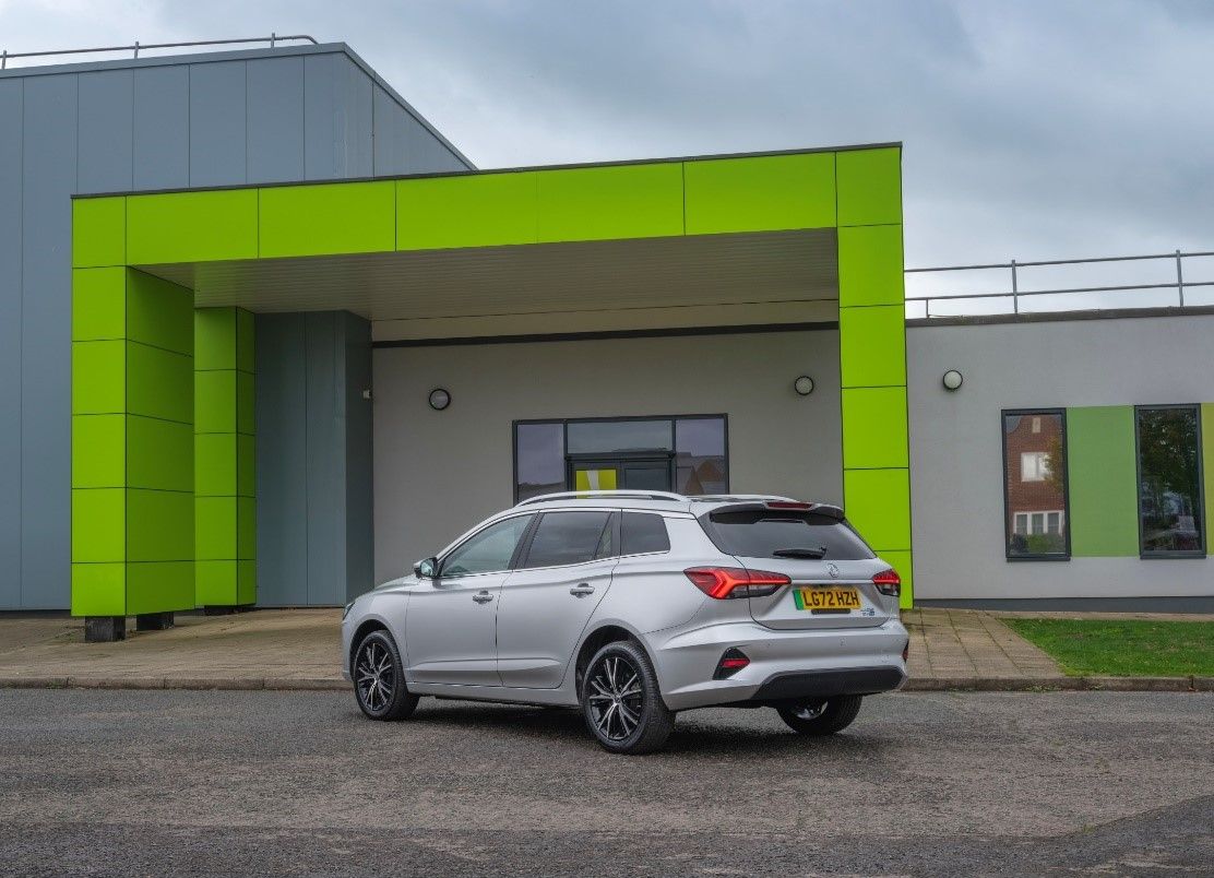 MG5 EV rear