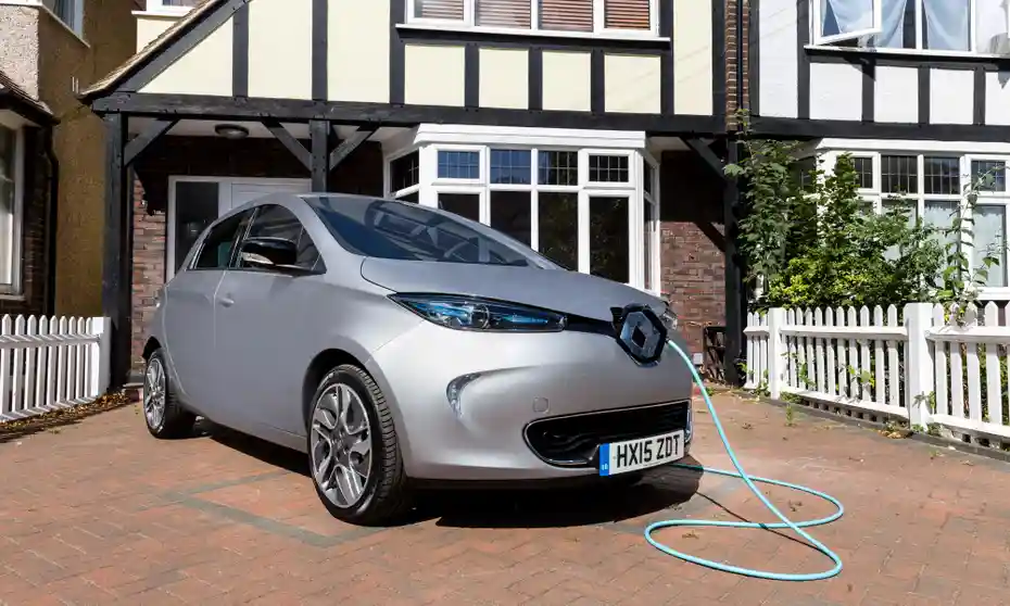 silver Renault Zoe charging