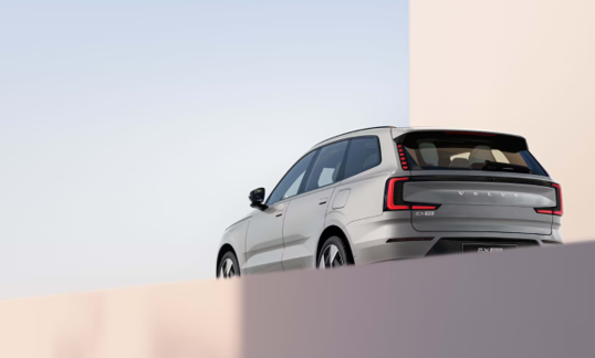 Volvo EX90
